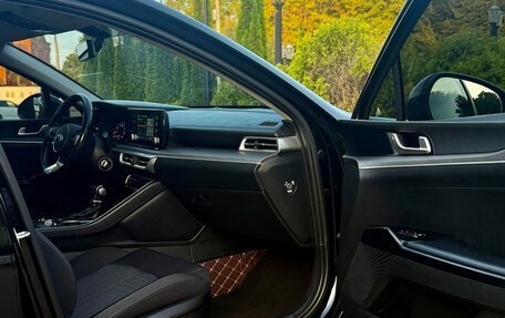 KIA K5, 2020 год, 2 350 000 рублей, 31 фотография