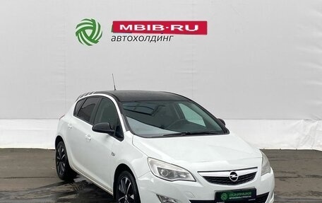 Opel Astra J, 2011 год, 615 000 рублей, 3 фотография