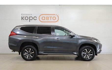 Mitsubishi Pajero Sport III рестайлинг, 2019 год, 3 249 000 рублей, 4 фотография