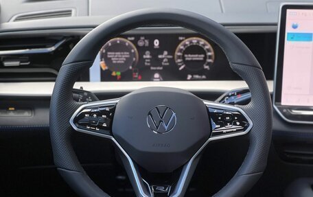 Volkswagen Teramont, 2026 год, 7 290 000 рублей, 13 фотография