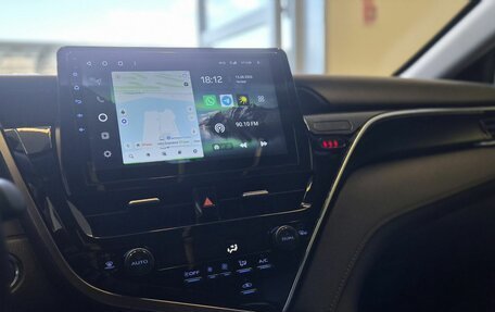Toyota Camry, 2022 год, 3 290 000 рублей, 12 фотография