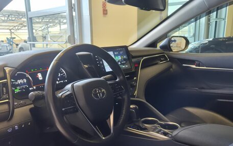 Toyota Camry, 2022 год, 3 290 000 рублей, 7 фотография