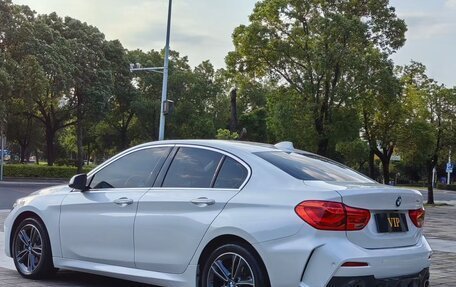 BMW 1 серия, 2022 год, 1 615 000 рублей, 4 фотография