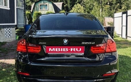 BMW 3 серия, 2013 год, 1 820 000 рублей, 3 фотография