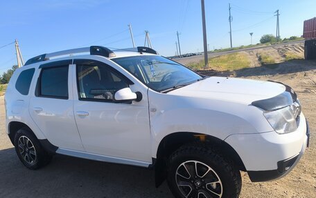 Renault Duster I рестайлинг, 2017 год, 1 350 000 рублей, 4 фотография