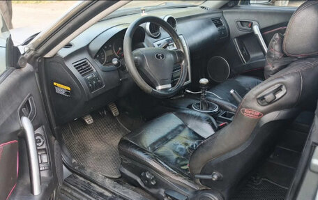 Hyundai Coupe II рестайлинг, 2005 год, 420 000 рублей, 3 фотография