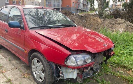 Toyota Avensis III рестайлинг, 2000 год, 120 000 рублей, 3 фотография