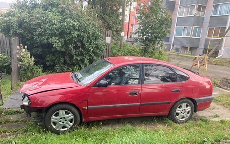 Toyota Avensis III рестайлинг, 2000 год, 120 000 рублей, 2 фотография