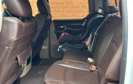 Dodge RAM IV, 2014 год, 3 700 000 рублей, 17 фотография