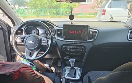 KIA cee'd III, 2020 год, 1 700 000 рублей, 6 фотография