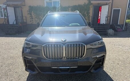 BMW X7, 2020 год, 7 000 000 рублей, 3 фотография