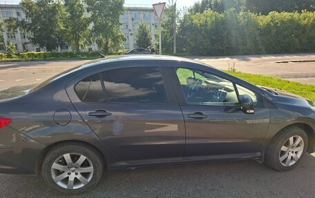 Peugeot 408 I рестайлинг, 2017 год, 850 000 рублей, 4 фотография