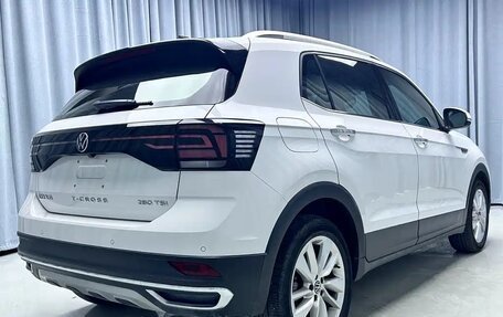 Volkswagen T-Cross I, 2022 год, 1 720 000 рублей, 3 фотография