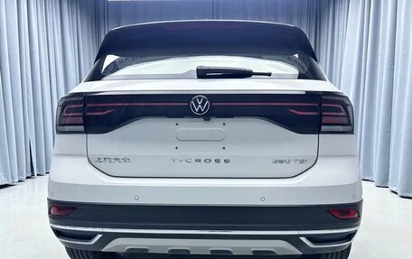 Volkswagen T-Cross I, 2022 год, 1 720 000 рублей, 6 фотография