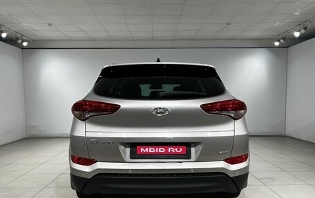 Hyundai Tucson III, 2018 год, 2 049 000 рублей, 6 фотография