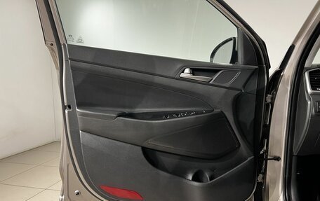 Hyundai Tucson III, 2018 год, 2 049 000 рублей, 17 фотография