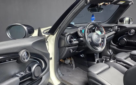 MINI Cabrio, 2022 год, 1 976 000 рублей, 17 фотография