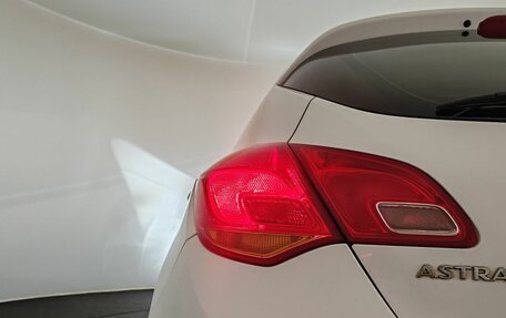 Opel Astra J, 2012 год, 650 000 рублей, 23 фотография