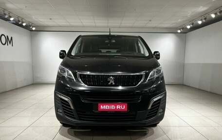 Peugeot Traveller I, 2021 год, 2 690 000 рублей, 2 фотография