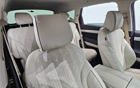 Genesis GV80 I, 2023 год, 7 600 000 рублей, 13 фотография
