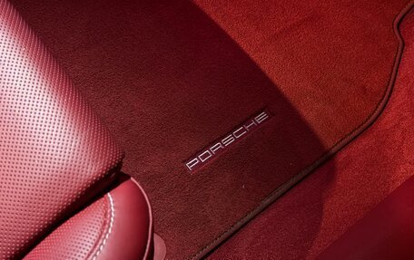 Porsche 911, 2021 год, 15 990 000 рублей, 29 фотография