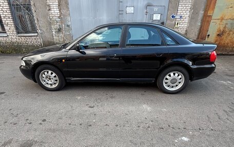 Audi A4, 1998 год, 385 000 рублей, 3 фотография