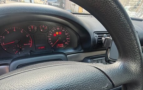 Audi A4, 1998 год, 385 000 рублей, 8 фотография