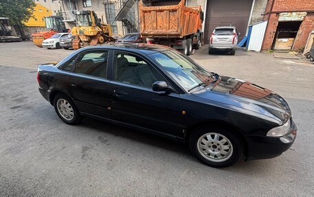 Audi A4, 1998 год, 385 000 рублей, 15 фотография