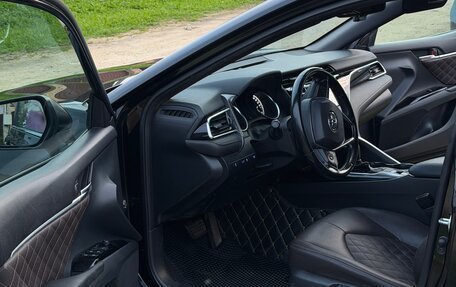 Toyota Camry, 2018 год, 2 400 000 рублей, 12 фотография
