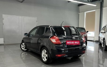 KIA cee'd I рестайлинг, 2011 год, 675 000 рублей, 6 фотография