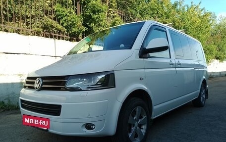 Volkswagen Multivan T5, 2013 год, 2 700 000 рублей, 19 фотография