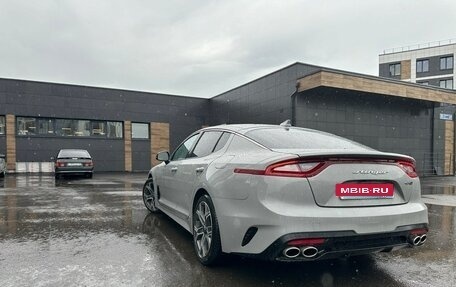 KIA Stinger I, 2020 год, 2 500 000 рублей, 13 фотография