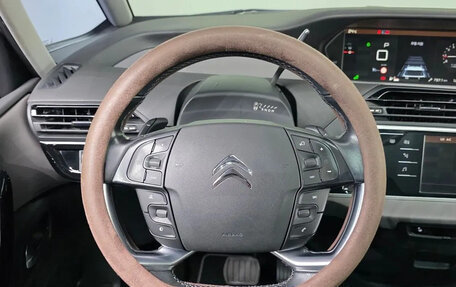 Citroen C4 Picasso II рестайлинг, 2018 год, 1 293 000 рублей, 16 фотография