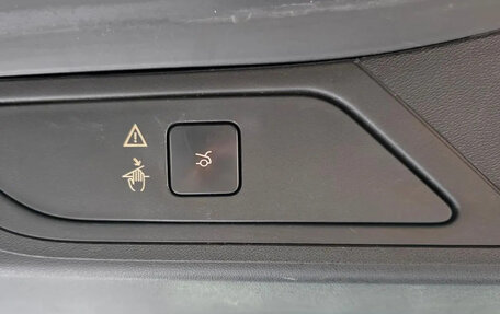 Citroen C4 Picasso II рестайлинг, 2018 год, 1 293 000 рублей, 31 фотография