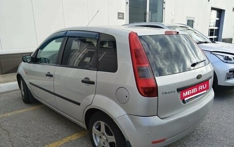 Ford Fiesta, 2005 год, 368 000 рублей, 2 фотография