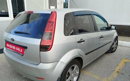 Ford Fiesta, 2005 год, 368 000 рублей, 3 фотография