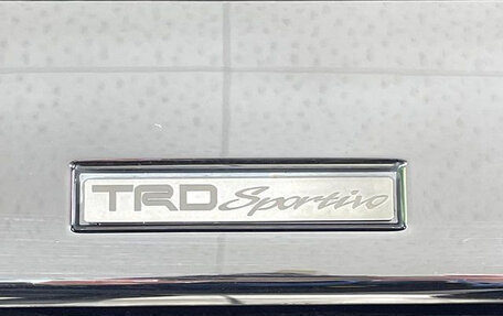 Toyota Voxy III, 2021 год, 1 790 000 рублей, 16 фотография
