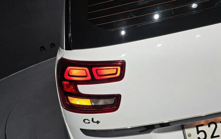 Citroen C4 Picasso II рестайлинг, 2018 год, 1 594 000 рублей, 6 фотография