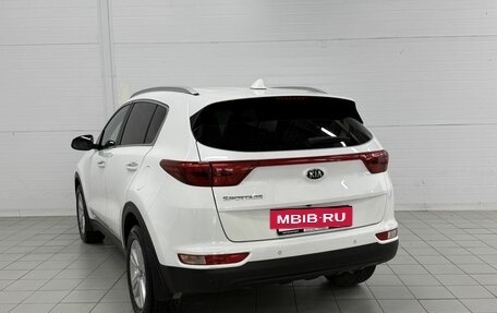 KIA Sportage IV рестайлинг, 2017 год, 1 650 000 рублей, 8 фотография
