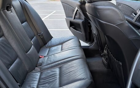 BMW 5 серия, 2006 год, 780 000 рублей, 11 фотография