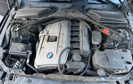 BMW 5 серия, 2006 год, 780 000 рублей, 17 фотография