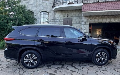 Toyota Highlander, 2021 год, 4 590 000 рублей, 9 фотография