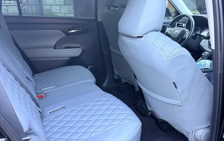 Toyota Highlander, 2021 год, 4 590 000 рублей, 6 фотография
