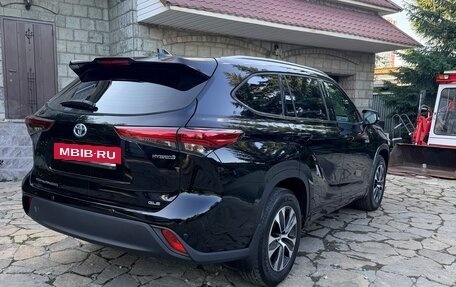 Toyota Highlander, 2021 год, 4 590 000 рублей, 10 фотография