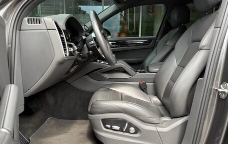 Porsche Cayenne III, 2019 год, 5 670 000 рублей, 10 фотография
