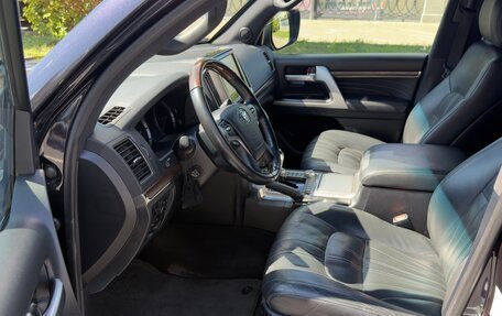 Toyota Land Cruiser 200, 2020 год, 6 900 000 рублей, 9 фотография