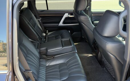 Toyota Land Cruiser 200, 2020 год, 6 900 000 рублей, 13 фотография