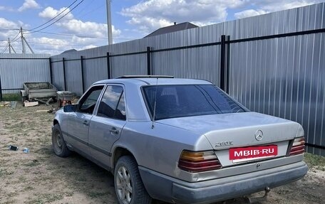 Mercedes-Benz W124, 1987 год, 110 000 рублей, 3 фотография