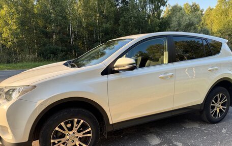 Toyota RAV4, 2013 год, 1 700 000 рублей, 5 фотография