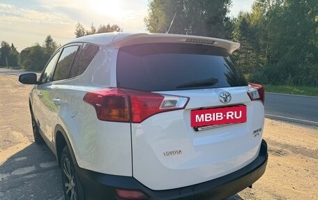 Toyota RAV4, 2013 год, 1 700 000 рублей, 8 фотография